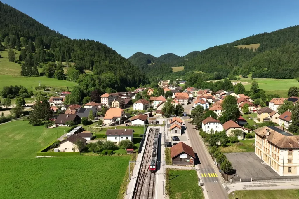 Zug Buttes – Robella